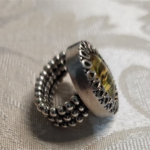 VINTAGE 80’S RUNWAY SILVER TONE RING YELLOW GLASS STATEMENT SIZABLE - Picture 2 of 6